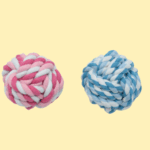 een afbeelding van de roze en de blauwe funball in de webshop van Sniffins.com